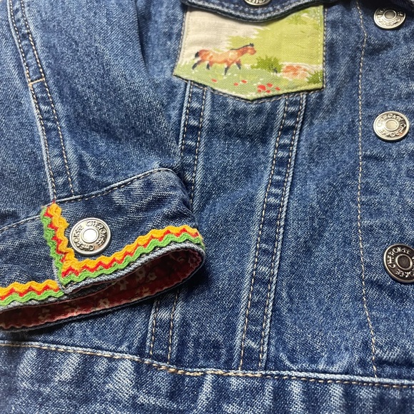 Unique Baby 18 Month Horse Theme Jean Jacket Button Front Colorful Trim - Picture 9 of 9